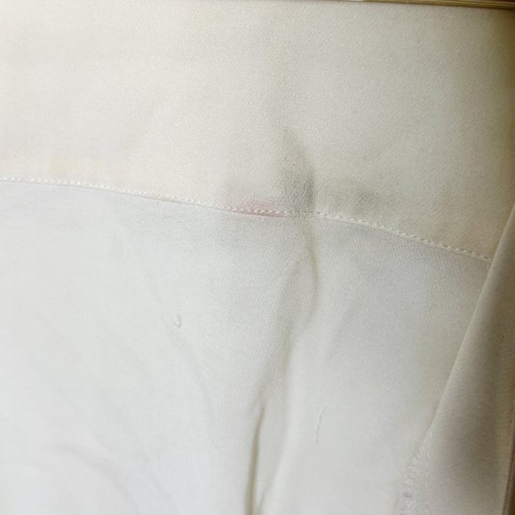 alice + olivia Women's White Medium Silk Spandex Blend V-Neck Blouse - Picture 8 of 11